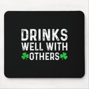 Cute St Patricks Day Drinking Vintage Drinks Well  Mouse Pad