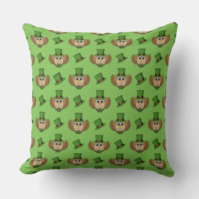 Cute St Patrick's Day Owl Cartoon Throw Pillow (Front)