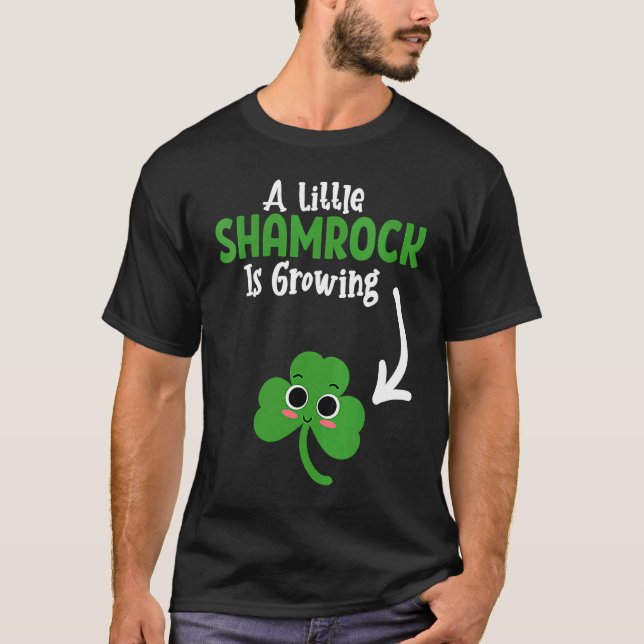 Cute  St Patricks Day Pregnancy Announcemen T-Shirt (Front)