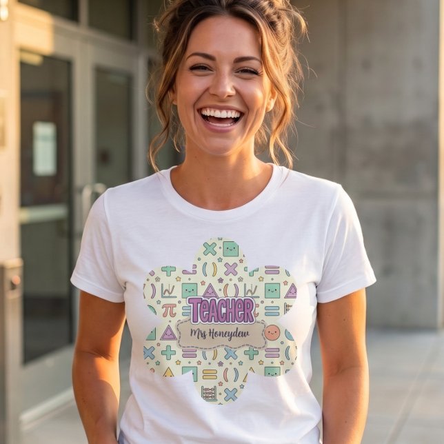 Cute Teacher School Mathematics Pattern  T-Shirt (Creator Uploaded)