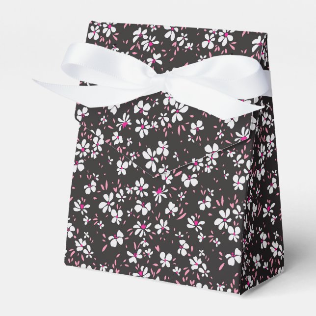cute tiny white pink flower with black background favor box (Front Side)