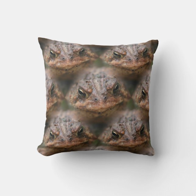 Cute Toad Face Animal Pattern Throw Pillow (Front)
