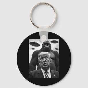 Cute Trump Bigfoot Selfie With Ufos Weird Alien Fu Keychain