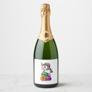 Cute Unicorn & Dead Skulls. Funny Goth Emo Hallowe Sparkling Wine Label