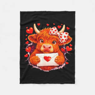 Cute Valentine Highland Cow With Heart Bow Western Fleece Blanket