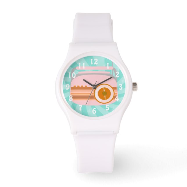 Cute Vintage Radio Watch (Front)