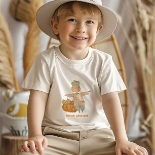 Cute Vintage scarecrow halloween bash T-Shirt