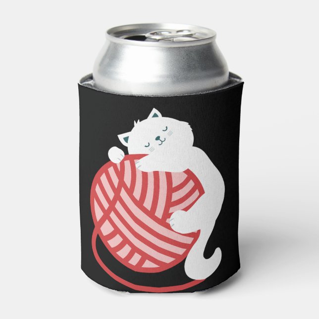 Cute white cat with yarn ball can cooler (Can Front)