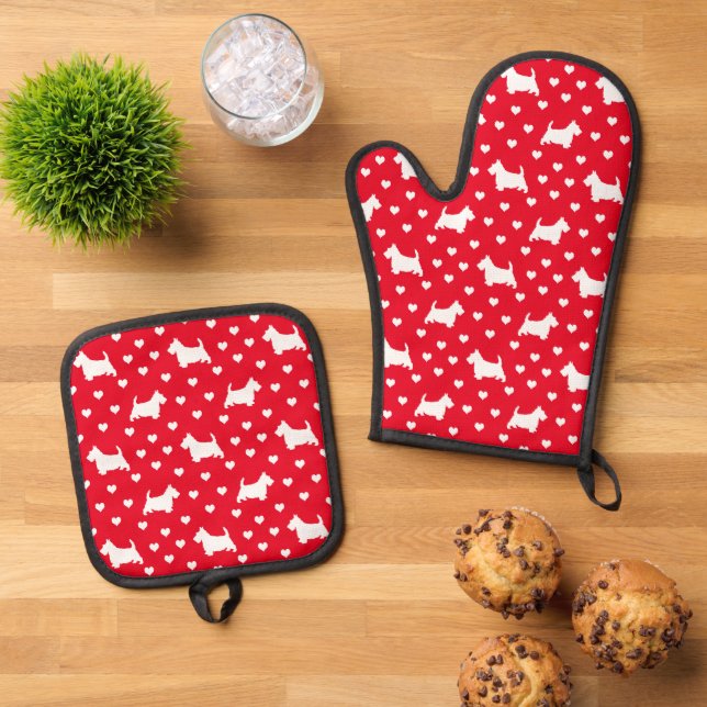 Cute White Scottish Terriers & Hearts on Red Oven Mitt & Pot Holder Set (Top Down)