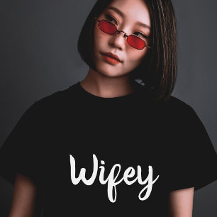 Cute Wifey Just Married Honeymoon T-Shirt