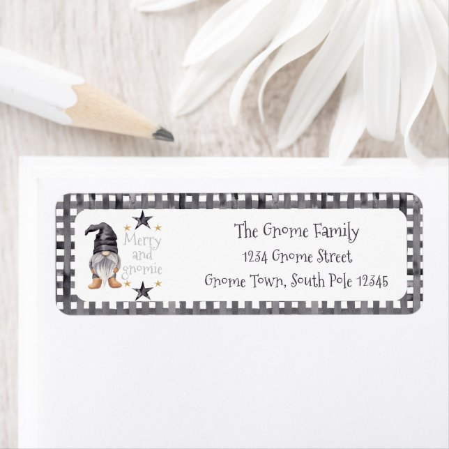 Cute Winter Gnome Christmas Buffalo Check (Insitu)