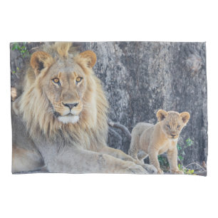 Cutest Baby Animals   Lion Dad & Cub Pillowcase