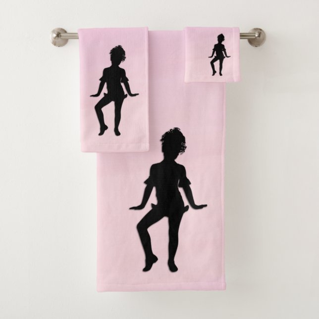 Cutest Little Dancer Pink Bath Towel Set (Insitu)