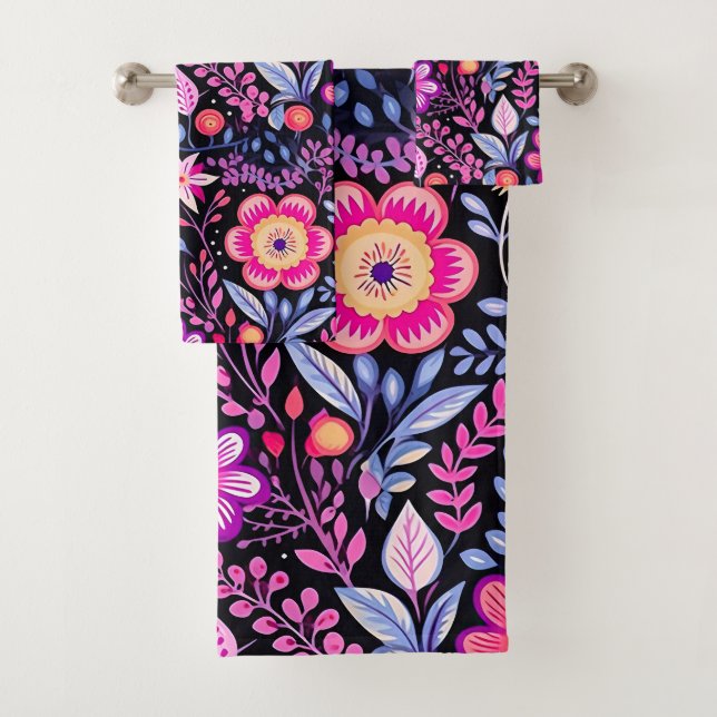 Cyclamen Spring Flowers Pattern Bath Towel Set (Insitu)