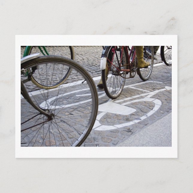 Cyclists on bicycle path postcard (Front)