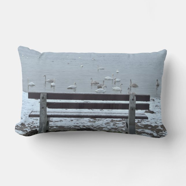 Cygnes, lac et un banc - coussin (Recto)