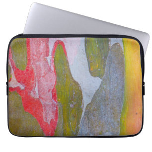 Cypress tree bark patterns, Italy Laptop Sleeve