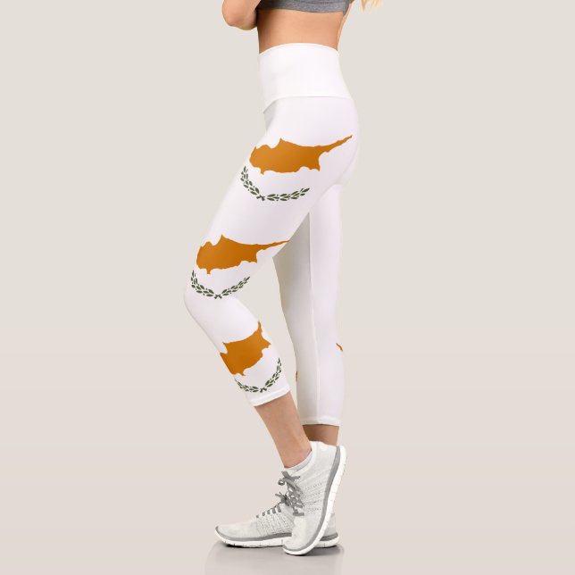 Cyprus Flag Capri Leggings (Left)
