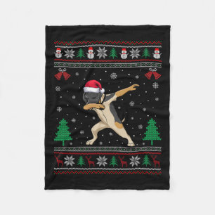 Dabbing German Shorthaired Pointer Dog Santa Hat C Fleece Blanket