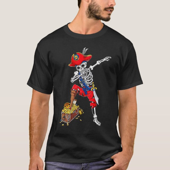 Dabbing Pirate Skeleton Dab Kids Halloween Costume T-Shirt (Front)