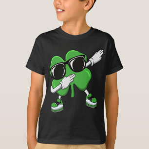 Dabbing Shamrock St Patrick's Day Funny Boys Girls T-Shirt