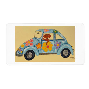 Dachshund dans une voiture hippie