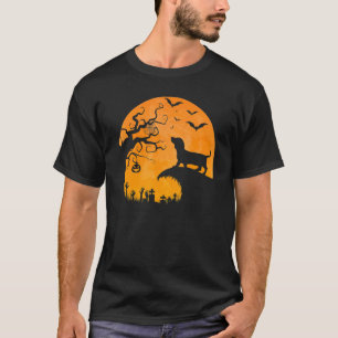 Dachshund Dog Moon Howl In Forest Halloween Costum T-Shirt