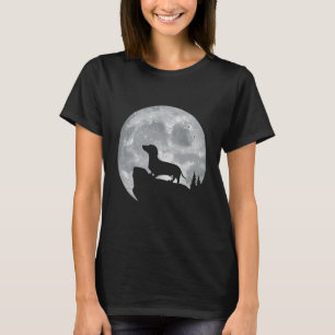 Dachshund Dog With The Moon For Dachshund Owners T-Shirt