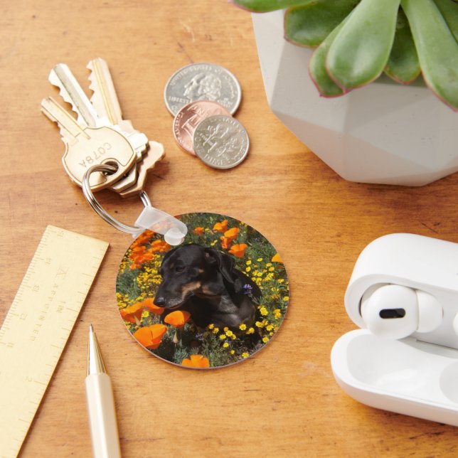 Dachshund Keychain (Desk)