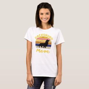 Dachshund Mom Vintage Sunset: Long-Haired T-Shirt