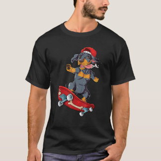 Dachshund Skateboard  Wiener Dog Funny Skateboardi T-Shirt