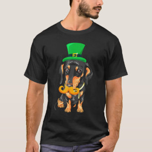 Dachshund Weiner St Patrick Day Dog Wearing Hat T-Shirt