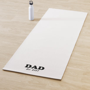 Dad est date white black modern typography elegant yoga mat
