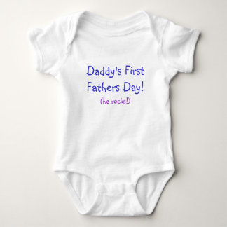 Daddy's First Fathers Day! (he rocks!) Baby Bodysuit