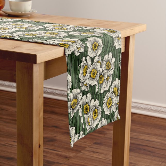 Daffodil garden short table runner (In Situ)
