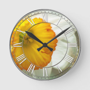Daffodil Round Clock