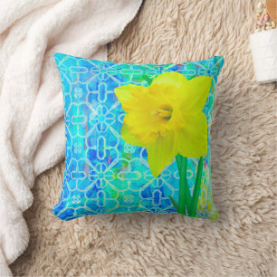 Daffodil Throw Pillow