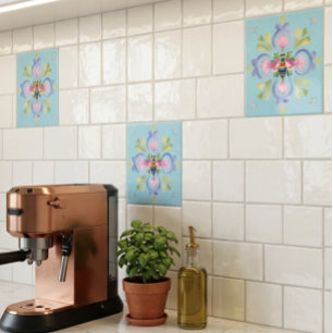 Dainty Honey Bee Unique Accent Tile