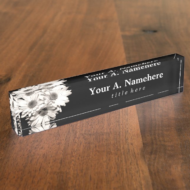 Daisies Desk Nameplate (Side)