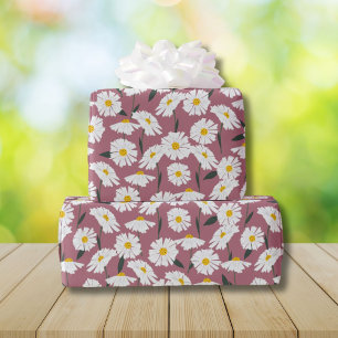 Daisies floral pattern on pink wrapping paper