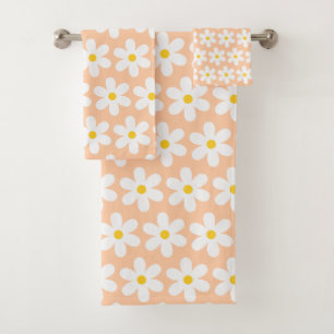Daisies Retro Floral Pattern White Peach  Bath Towel Set
