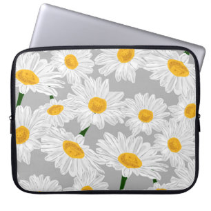 Daisy chamomile field. Spring summer flowers, seam Laptop Sleeve