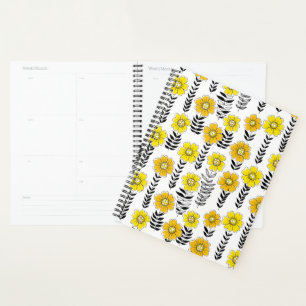 Daisy doodles in yellow and black planner
