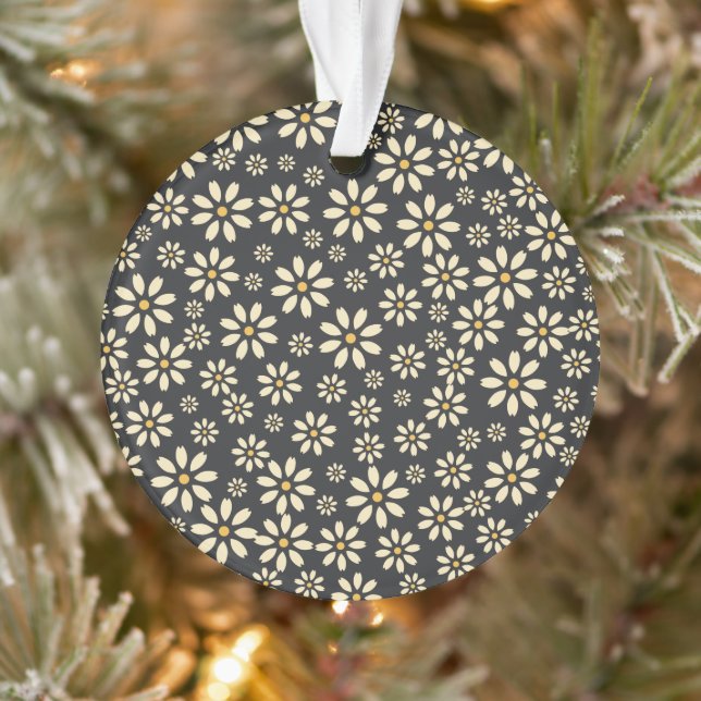 Daisy flower aesthetic yellow white decorative ornament (Tree)