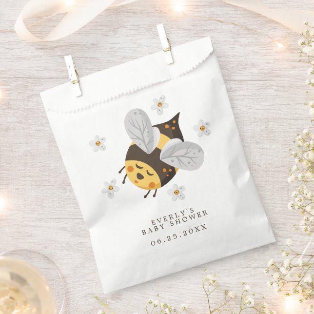 Daisy Flower Bumblebee Bee Green Baby Shower Favour Bag (Clipped)