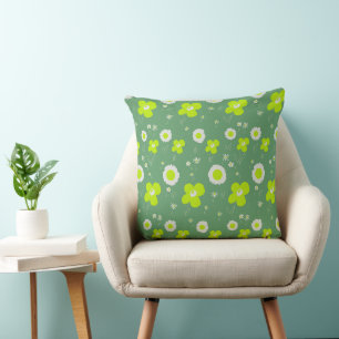 Daisy Flowers Green White Throw Pillow