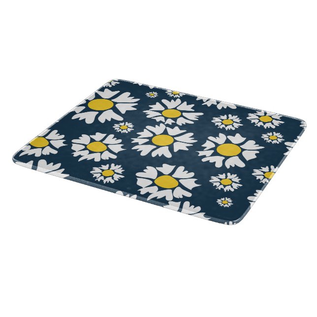 Daisy Pattern, Floral Pattern, White Daisies Cutting Board (Corner)