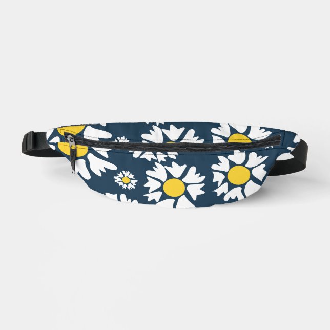 Daisy Pattern, Floral Pattern, White Daisies Fanny Pack (Front)