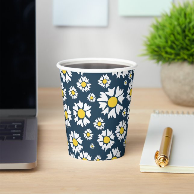 Daisy Pattern, Floral Pattern, White Daisies Paper Cups (Insitu)
