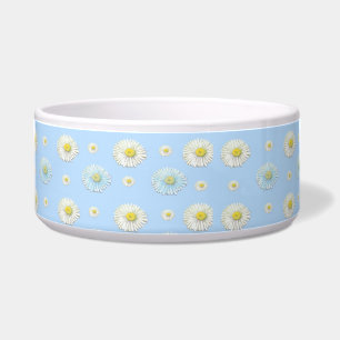 Daisy Pattern on light blue background 